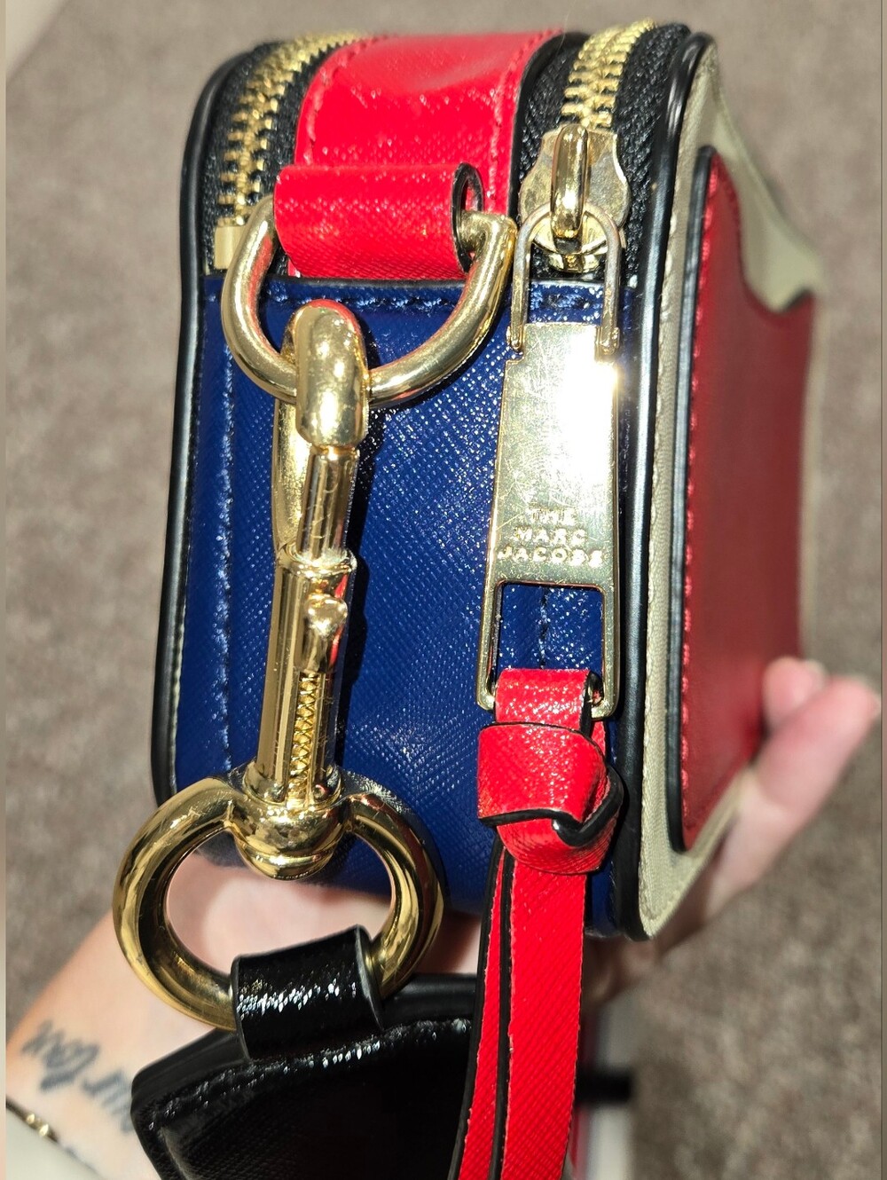 Marc Jacobs Snapshot Bag White Leather Crossbody with Red & Blue Tricolor Strap - Picture 12 of 16